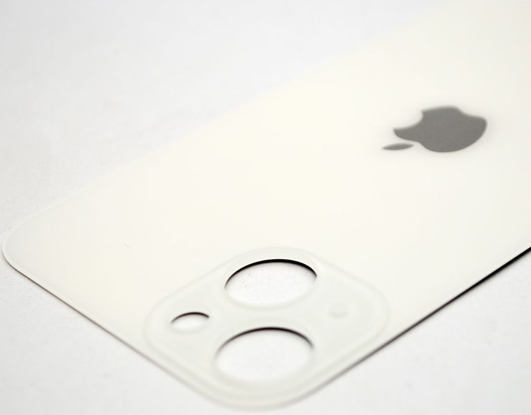 Задня кришка Apple iPhone 13 Starlight Original (з великим отвором під камеру) 80748 фото