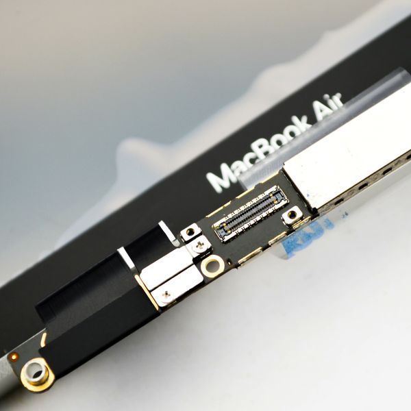 Матрица ноутбука MacBook Air M1 13" A2337 (2020-2021) в боре с крышкой SIlver Original 74915 фото