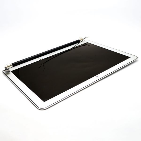 Матрица для ноутбука Apple Macbook Air 13'' A1466 в сборе с крышкой Silver Used 96008 фото